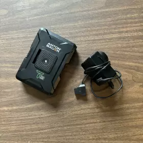 82750131 Anton/bauer Used Titon Base 68wh Battery With Wall Charger