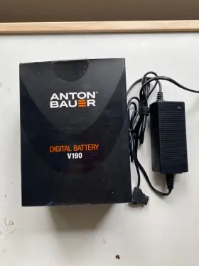 8675-0097 Anton/bauer Digital 190 V-mount Battery 14.4v Wh Mfr # B Stock #3