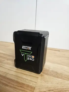 8675-0160 Anton/bauer Titon 240 238wh 14.4v Battery V-mount