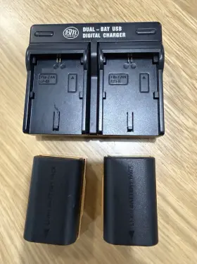 Bm Premium Bm-2b Dual Bay Usb Charger For Canon Eos Lp-e6 Dslr Batteries