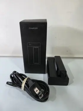 Dji 190021001879 Osmo Intelligent Battery Charger And