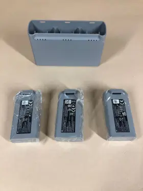 Bwx161-225-7.7 Dji Intelligent Flight Batteries With Two Way Charging Hub Chx161 #2