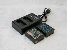 Np-w126s Fujifilm 16528470 Li-ion Battery With Bonus Spare Not Oem Charger