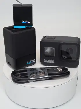 Gp27008966 Gopro Hero8 Black Action Camera With Dual Battery Charger 2 Batteries 8gb Card