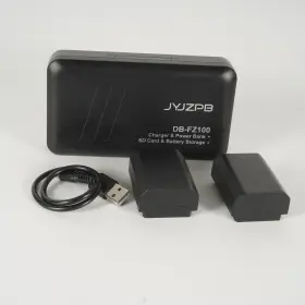 Db-fz100 Jyjzpb Battery Charger And Power Bank With 2 Batteries