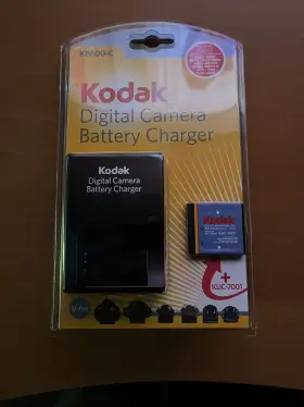 Klic-7001 Kodak 041771905040 Digital Camera Battery Charger K8600-c Plugs Included