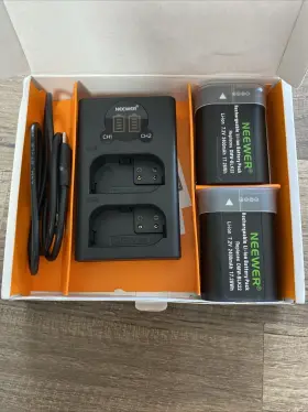 Dmw-blk22 Neewer 10101457 2400mah 2 Batteries&1 Usb Dual Channel Charger Set/5 #2