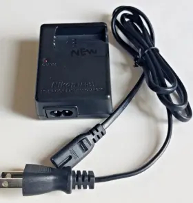 2t82e150666 Nikon Lithium Ion Battery Charger 4.2 Volt 0.7a Model Mh-65 Only #2