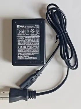 2t82e150666 Nikon Lithium Ion Battery Charger 4.2 Volt 0.7a Model Mh-65 Only #3