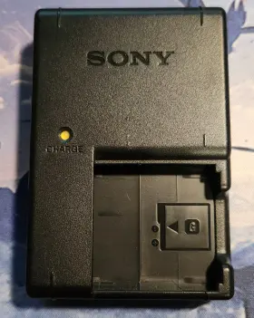 8c-c3 Sony Genuine Cyber-shot Battery Charger