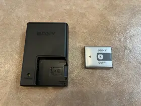 Np-bk1 Sony Bc-cska/np-bk1 Genuine K Type Lithium Ion Battery And Charger Bc-cska