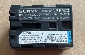 Np-fm70 Sony Fm-70 Li-ion Camcorder - Used But Tested Free Shipping
