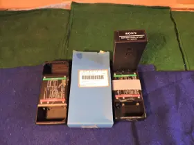 Bc-d10 Sony Np-22h Battery And 3 Chargers One Is New In Box
