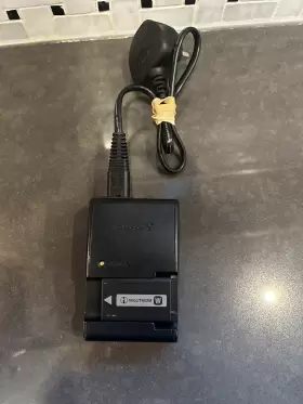Np-fw50 Sony Genuine Oem Bc-vw1 Battery Charger