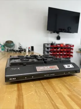 Xc-4ls Switronix Used Red V-mount Charger Tested