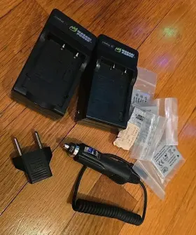 Kit-btr-dl18-lch-np40-02 Wasabi Power Lot Of 2 Battery Charger 4 Batteries For Pentax - Exc