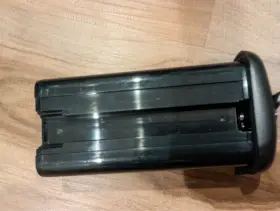 B-1529 Watson Tested Canon Np-e3 Nimh Battery Pack 12v 2000mah 1d 1ds Mark Ii #2