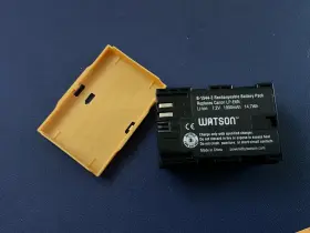 B-1544-2 Watson Pre Owned But Excellent Condition Used Lp-e6n Battery For Canon
