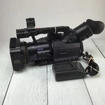 Panasonic AG-DVX100BP Camcorder 426 Hours Used Good. Fixed Price $289.99.