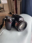 Nikon Coolpix 8800 Vr. Fixed Price $60.00.