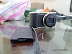 Samsung Galaxy EK-GC200 Compact Digital Smart Camera Kit Wi-fi 16.3 Megpixels. Fixed Price $179.99.