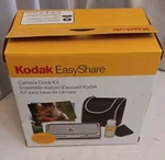 Kodak Easy Share Series 3 Docking Station Transfer Kit 2006. Fixed Price $14.59.